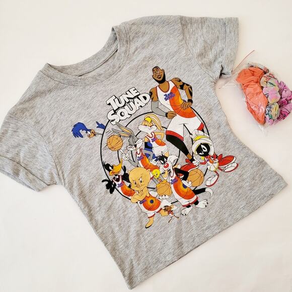 3/$25 New Space Jam Looney Tunes bugs bunny tee amd hair scrunchies 4/5 - Picture 1 of 4